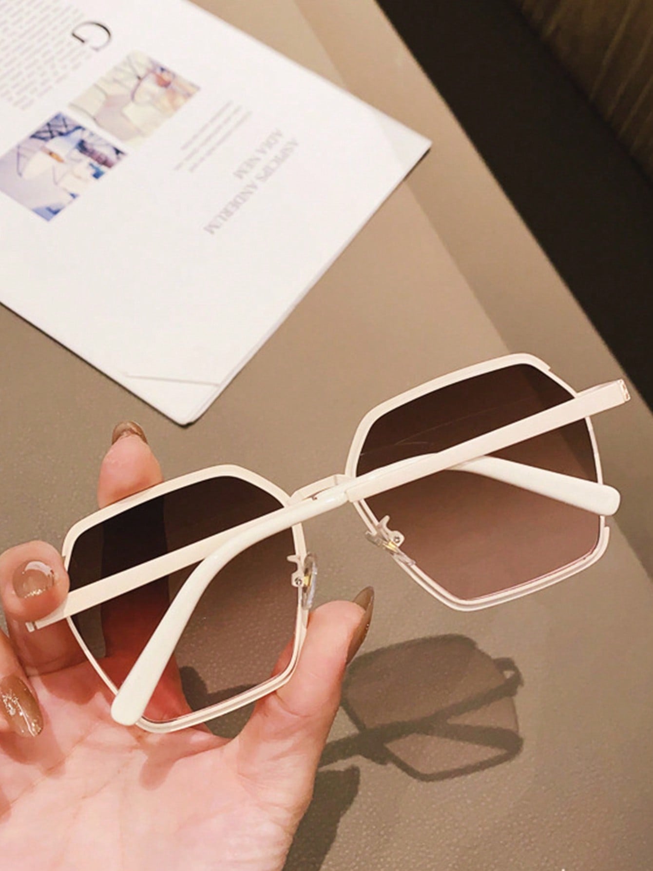 1pair Women Ombre Lens Fashion Glasses