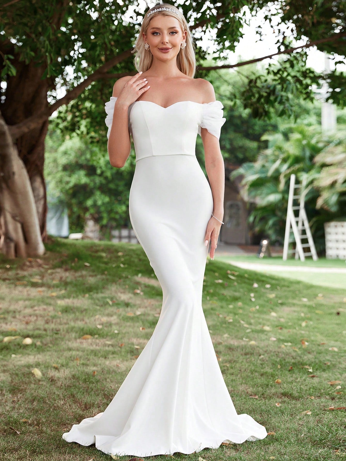 Off Shoulder Mermaid Hem Wedding Dress