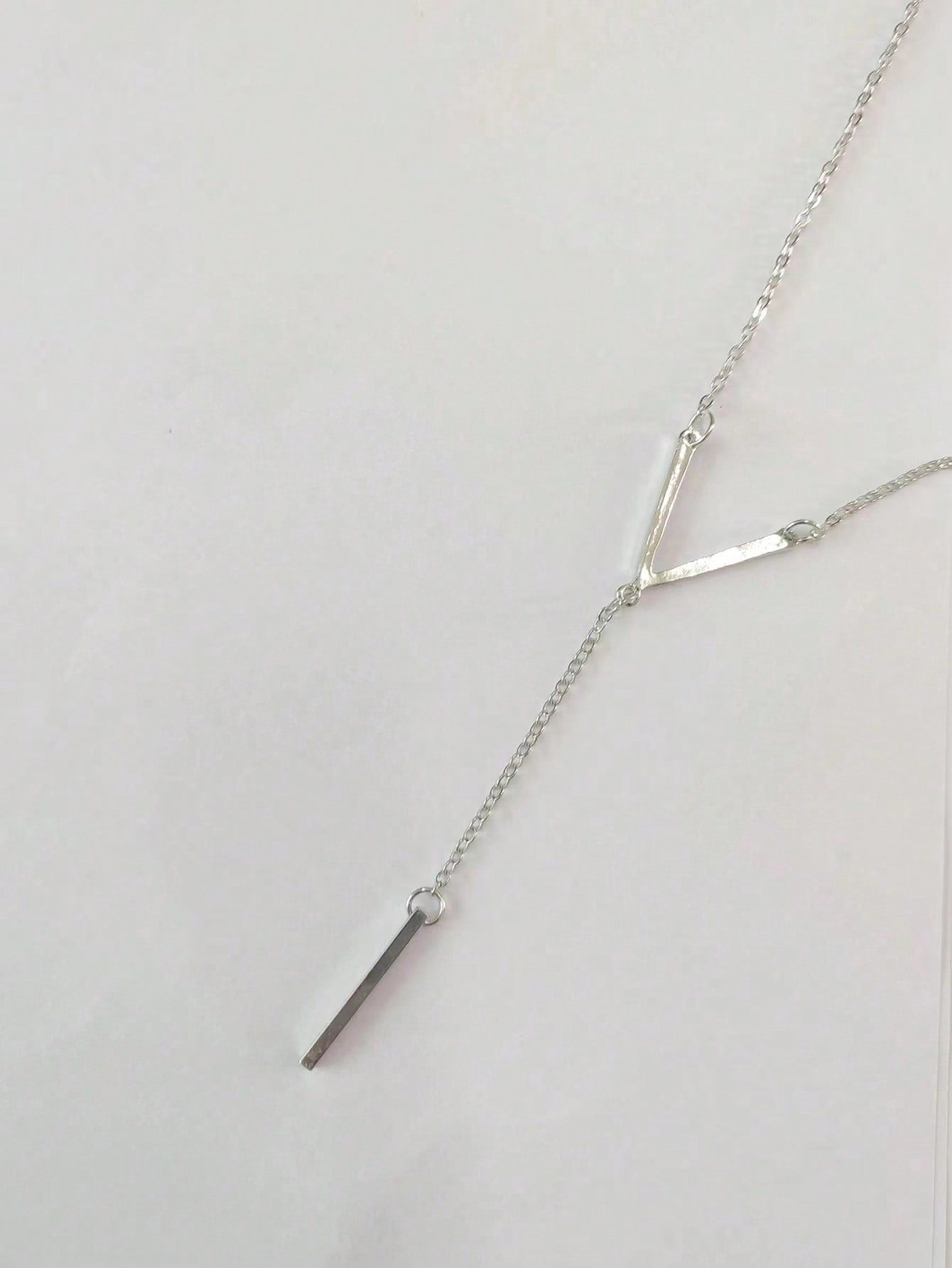 1pc V-shape Bar Pendant Minimalist Necklace For Women, Unique Sweater Chain For Collarbone