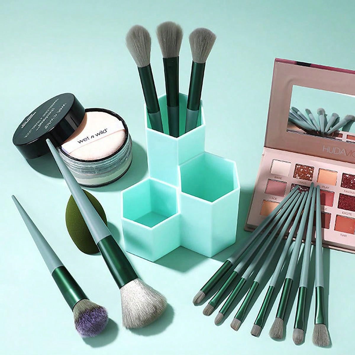 13pcs Makeup brush set 13 makeup brush set plus storage bag Non-shedding eyeshadow brush Soft ultra soft affordable brush Super soft non-shedding Beginner makeup artist 13 set brush Eyeshadow brush Contouring brush Makeup set Eyeshadow brush Soft makeup b