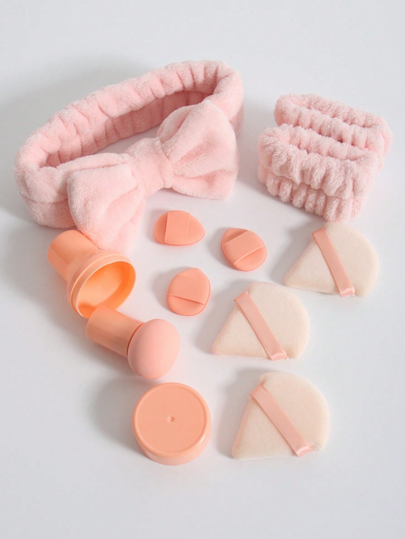 Makeup Sponge Set (10pcs) Includes 3pcs Triangle Loose Powder Puffs, 1pc Bowknot Headband, 2pcs Wristband, 3pcs Mini Air Cushion Puffs And 1pc Mushroom Shaped Blender Sponge. These Multicolor Make-up Sponges Can Be Used With Liquid, Cream And Powder Produ