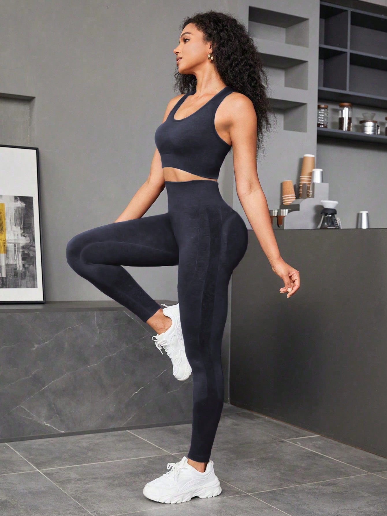 Seamless High Stretch Sports Bra With Leggings