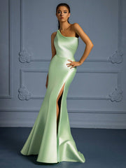 New Arrival Elegant Slim Fit Satin Green Long Dress With Spaghetti Straps