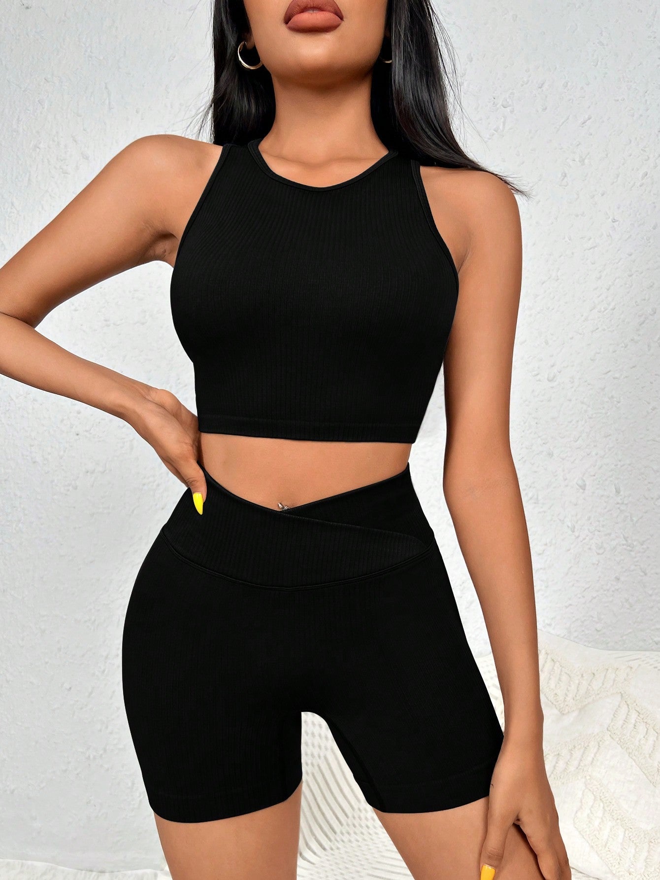 Leisure Seamless High Stretch Cut Out Front Thumbholes Raglan Sleeve Sports Set