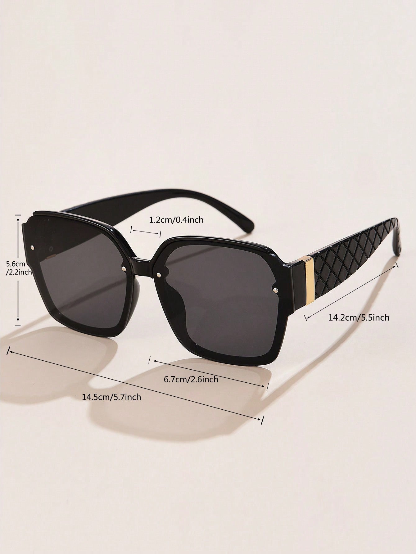 1pc Women's Fashionable Square Sunglasses With Glasses Case