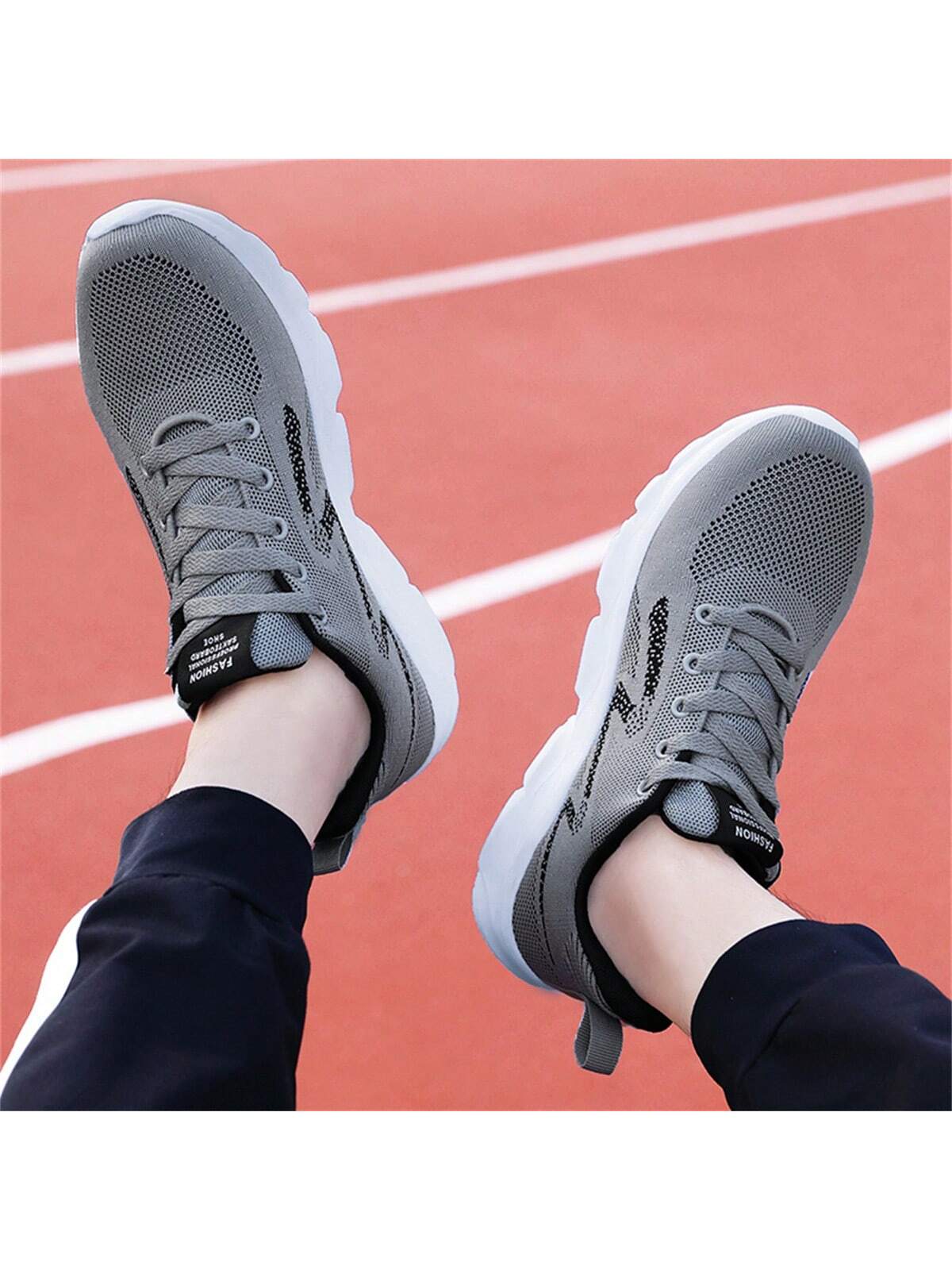 2023 New Arrivals Wholesale Men'S Plus Size Sport Shoes, Breathable Mesh Fashionable Thick-Soled Couples Running Shoes Suitable For Road Running, On Sale