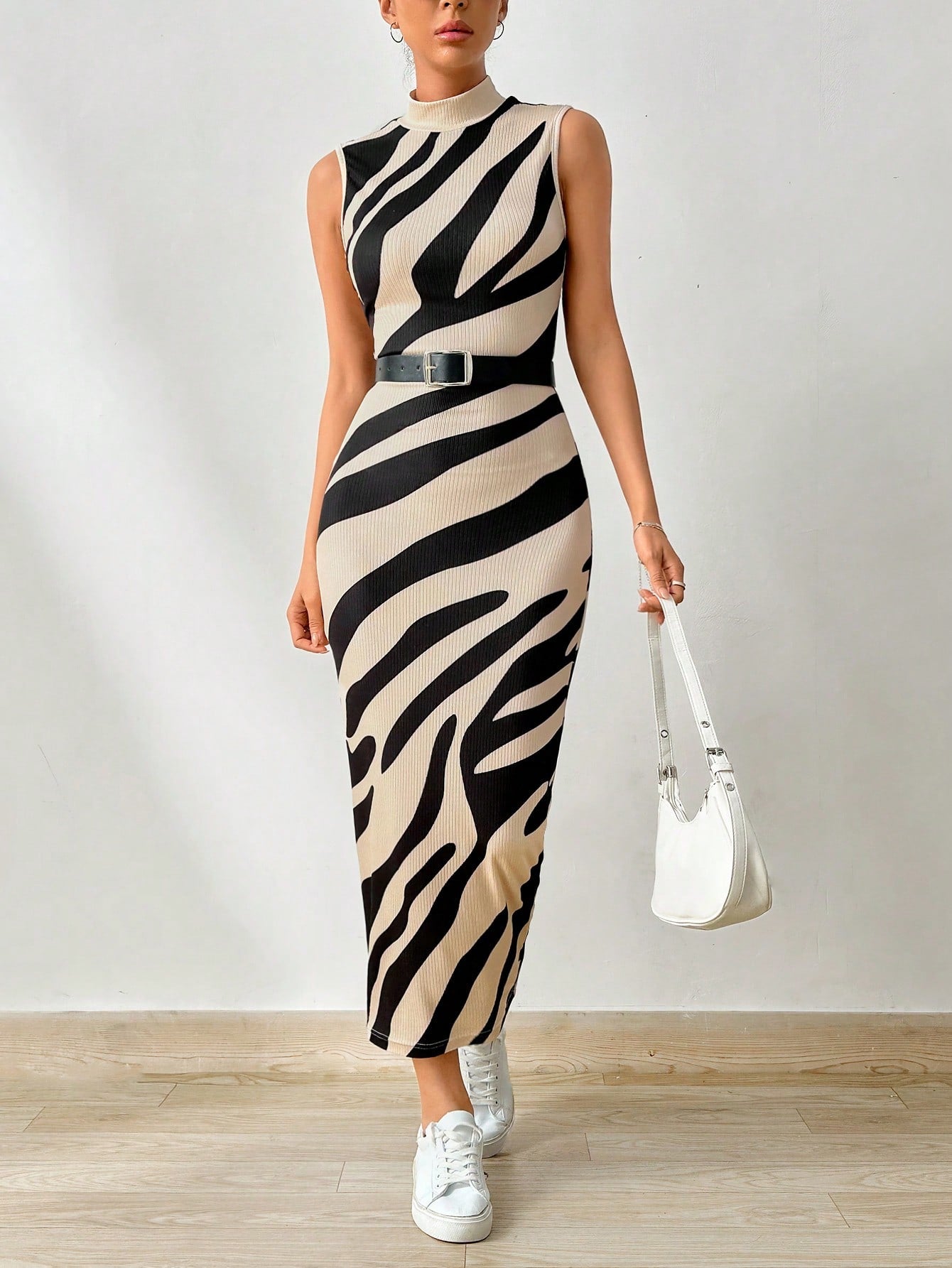 Essnce Women'S Zebra Print Stand Collar Dress