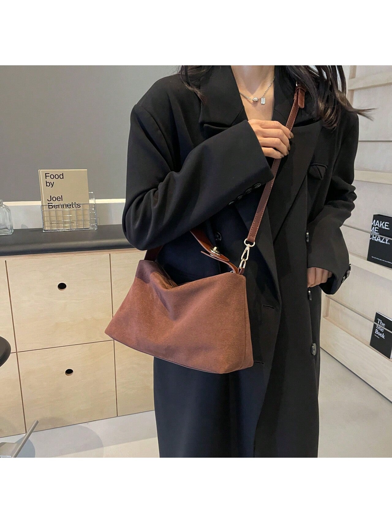 1PU Sanded Leather Vintage Single Shoulder Crossbody Bag Senior Sense Handbag Fashionable Women Out New Fashion Satchel