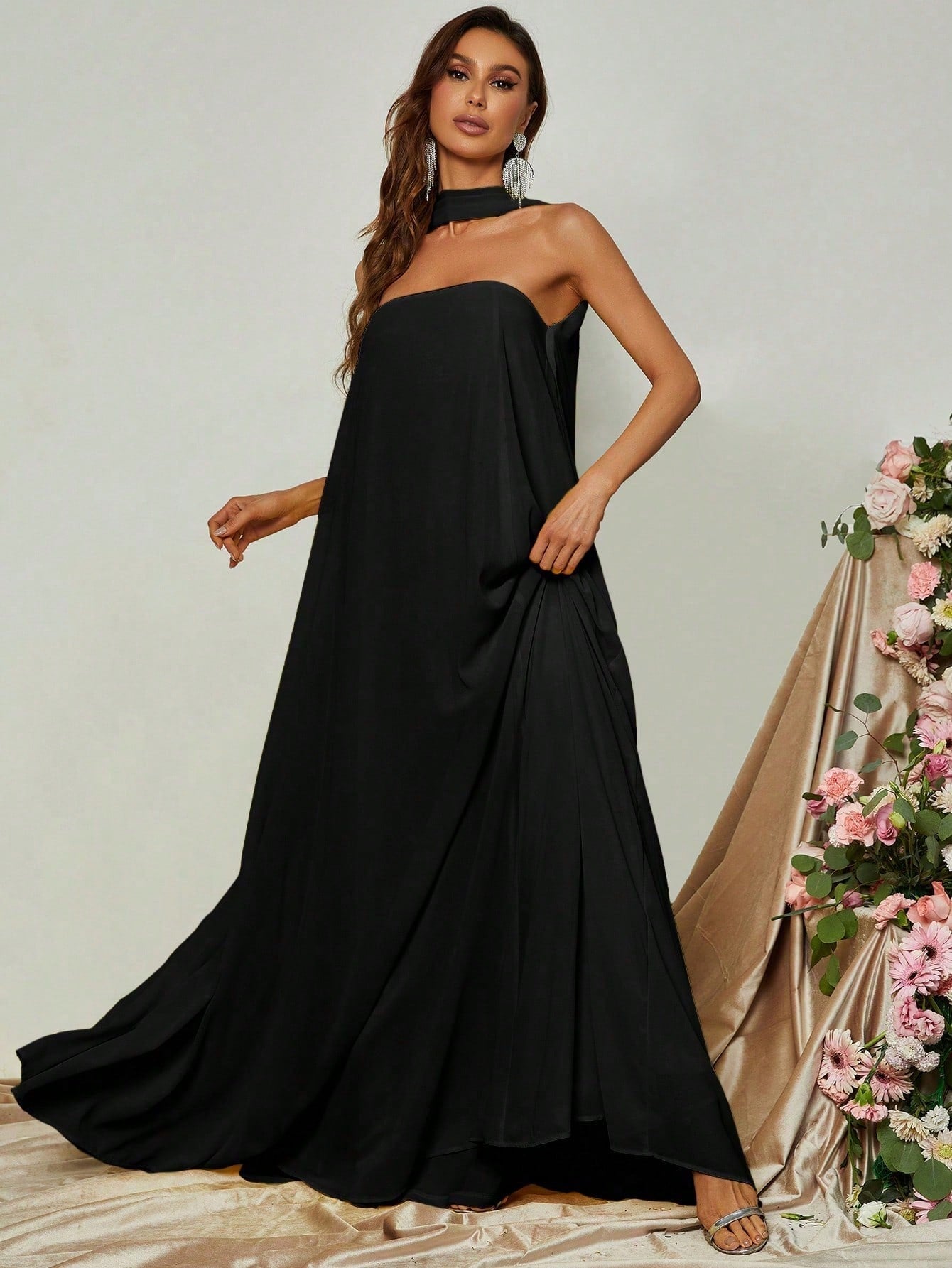 Choker Neck Backless Maxi Formal Dress