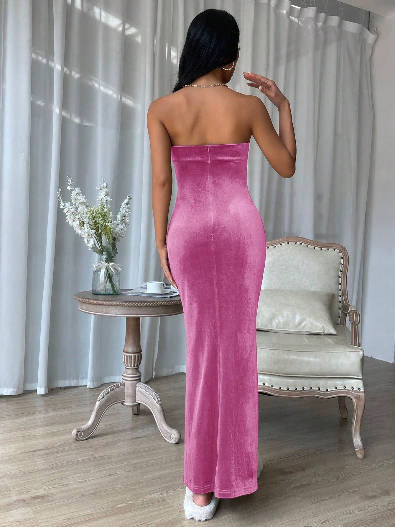 Privé Solid Mermaid Hem Tube Dress